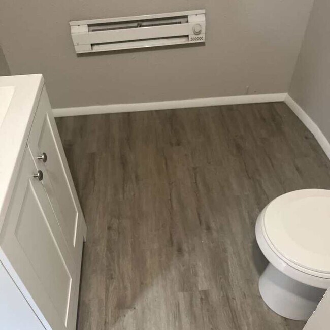 Building Photo - 3233 W 50th St