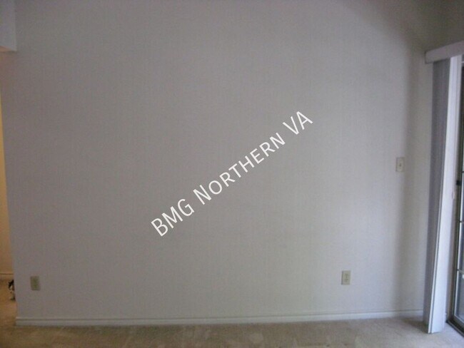 Building Photo - 12155 Penderview Terrace