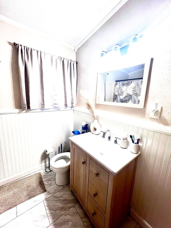 Building Photo - Rental Property