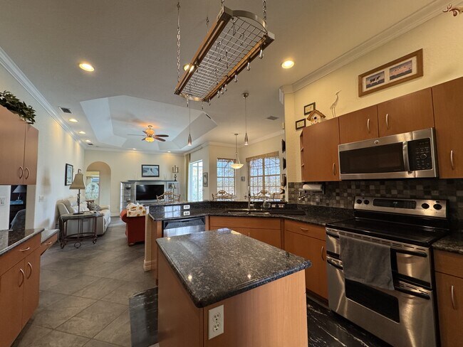 Building Photo - 4245 Via Del Villetti Dr