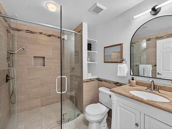 Building Photo - 1390 Saddle Rack St