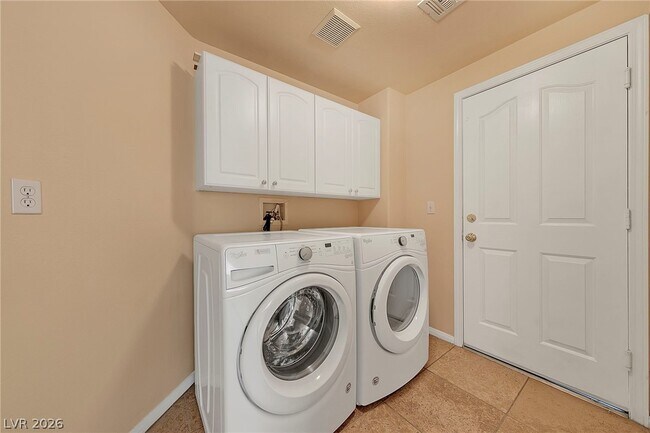 Building Photo - 9387 S Chateau St Jean Dr