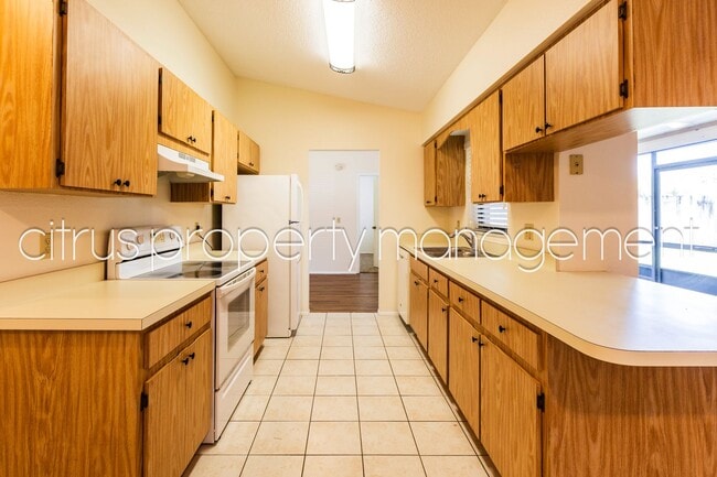 Building Photo - 3/2 Home in Alafaya Woods
