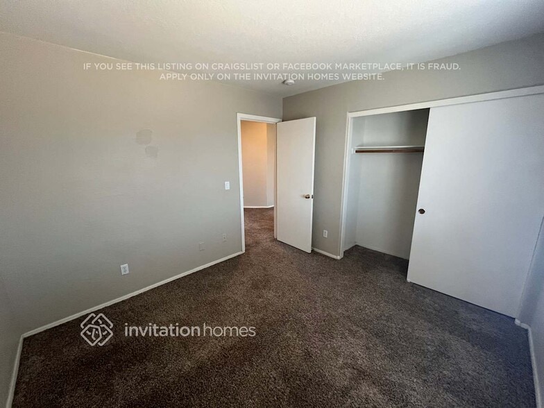 Building Photo - 12317 W Corrine Dr