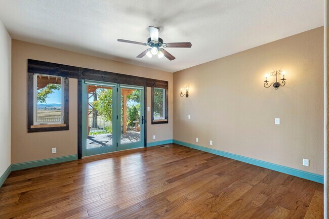 Primary Bedroom - 2100 Brittany Meadows Dr