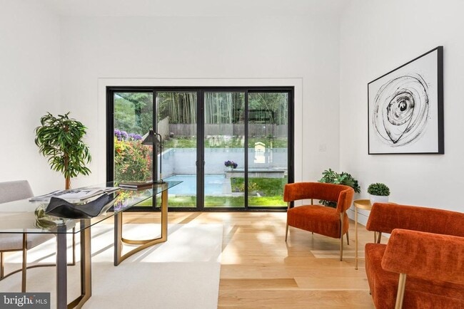 Building Photo - 3554 Military Rd