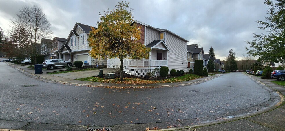 Building Photo - 19214 26th Ave SE