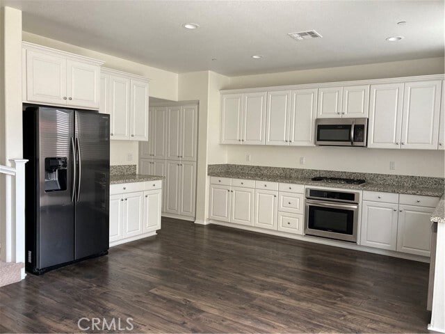 Building Photo - 42744 Azure St