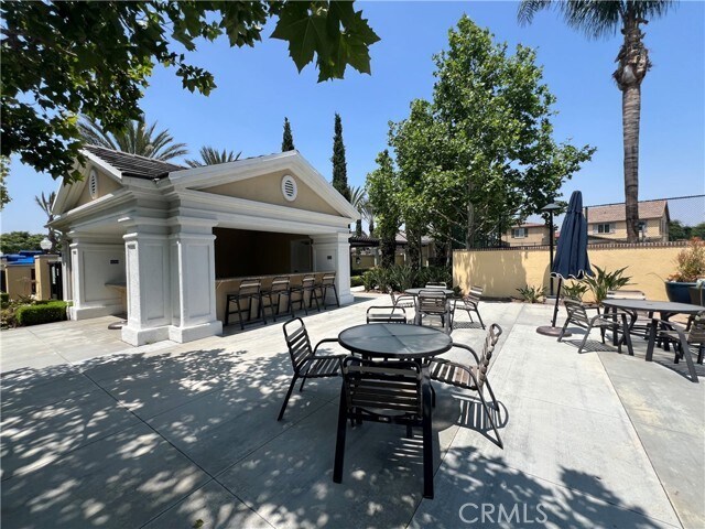 Building Photo - 4867 S Avocado Trail