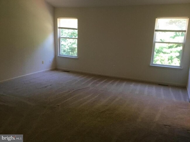 Building Photo - 5271 Ballycastle Cir