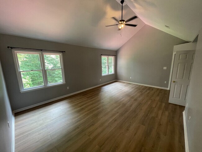 Building Photo - Room in House on Newfoundland Ct