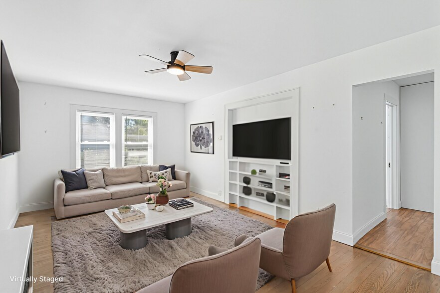 Building Photo - 115 Billian St