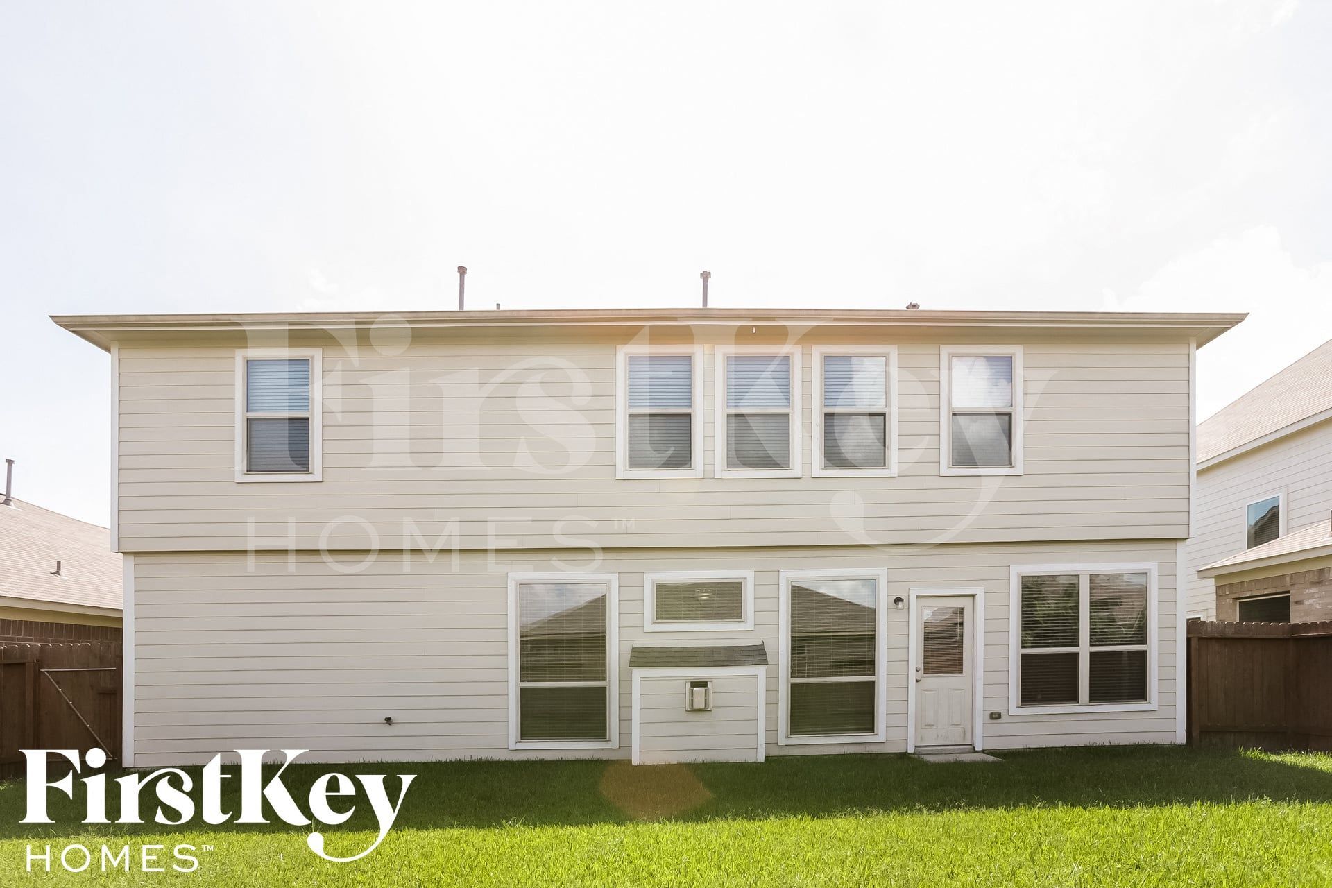 Building Photo - 9931 Knob Hollow Way