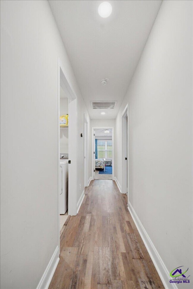 Building Photo - 103 Hawks Rdg Trce