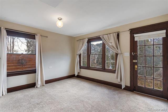 Building Photo - 48 Lincoln Ave