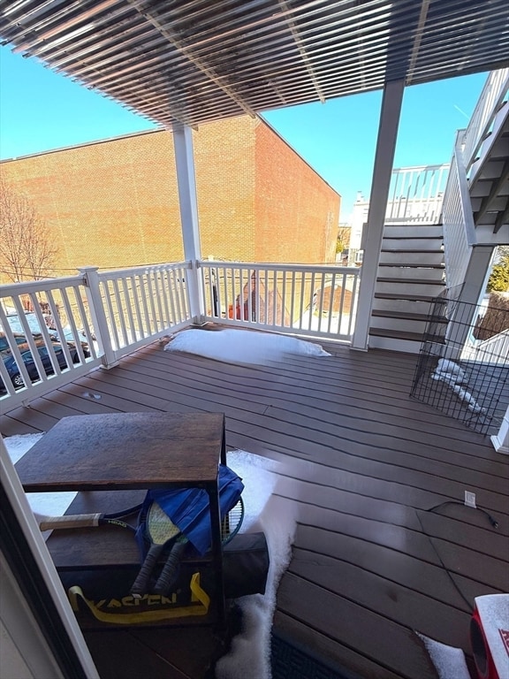 Building Photo - 552 E 5th St