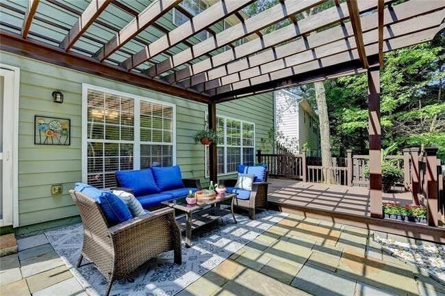 Building Photo - 335 Pintail Ct