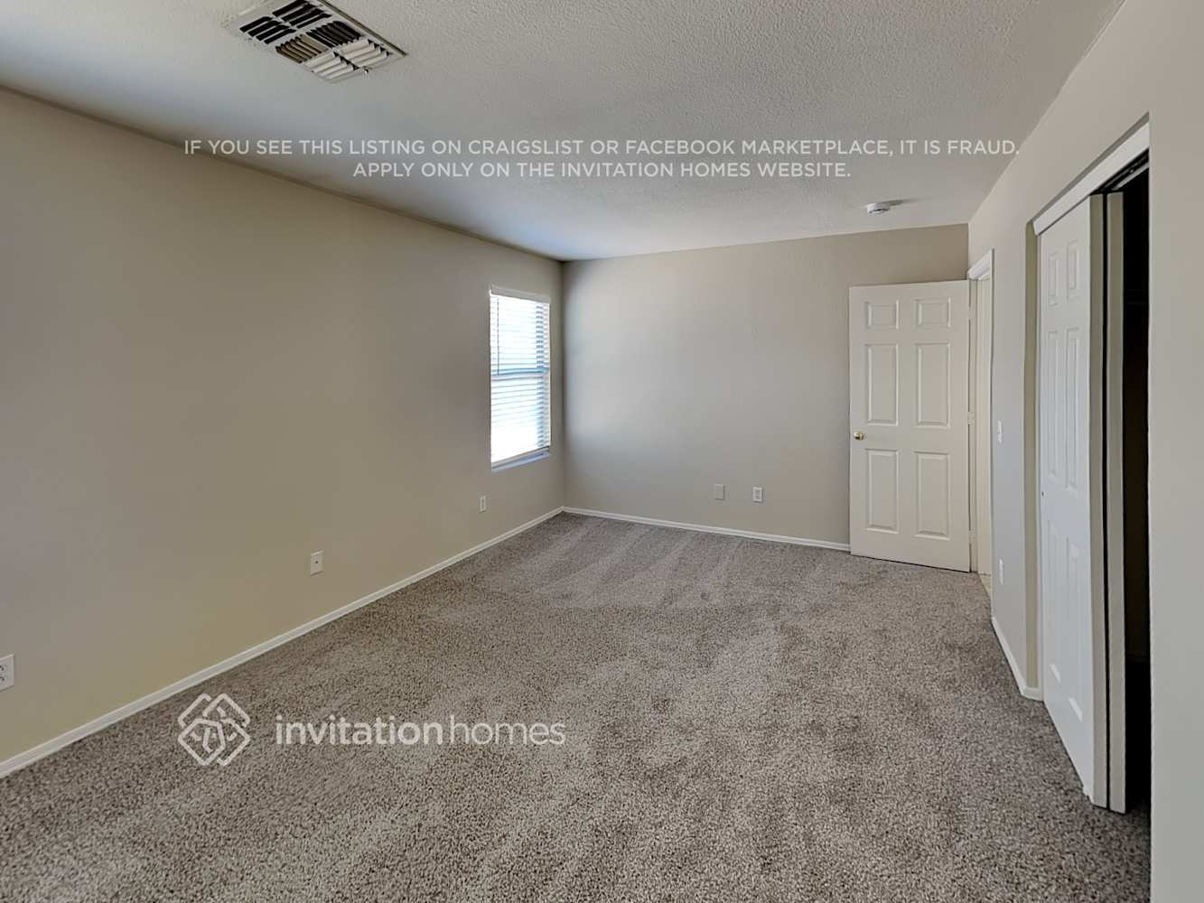 Building Photo - 11542 W Flores Dr