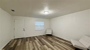 Building Photo - 911 W Orange St