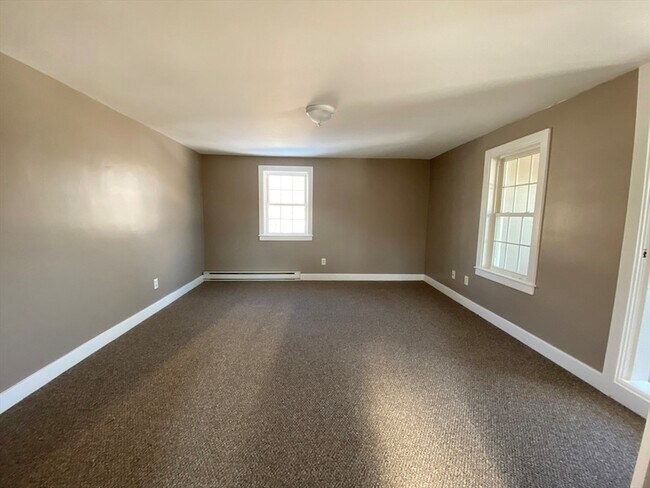 Building Photo - 7 Kosmas St