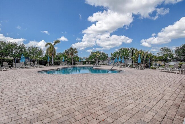 Building Photo - 1820 Mira Lago Cir