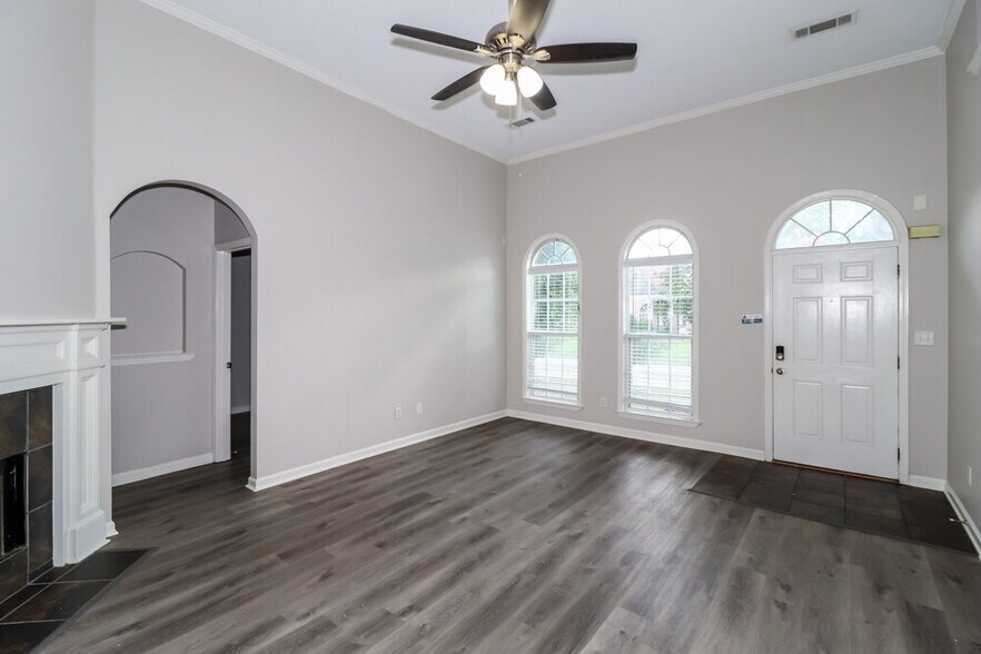Building Photo - 2658 Breezy Ridge Trail