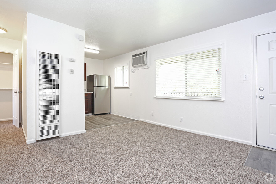 Upstairs Garden Unit - Kitchen and Living Room - McClellan Court Apartments