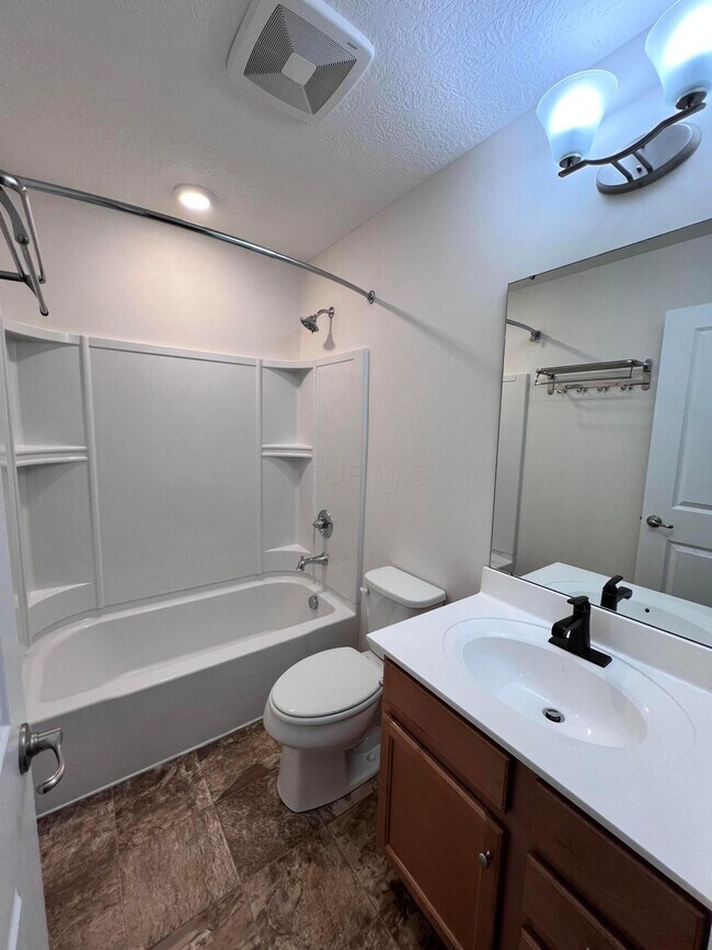 Building Photo - 7847 Aideen Ct