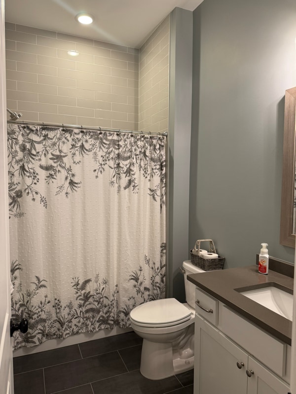 Building Photo - 1725 Coburn St