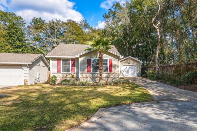 Building Photo - 206 Esmond Ct
