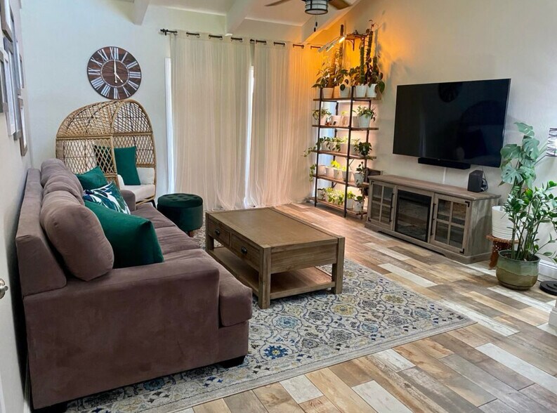 Building Photo - 37 Dearborn Pl