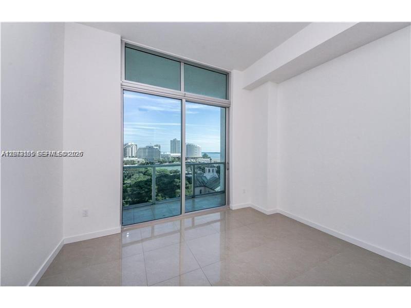 Building Photo - 500 Brickell Ave