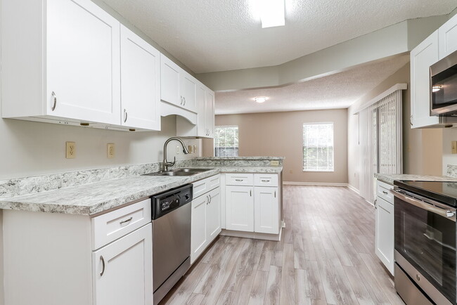 Building Photo - 5779 Forester Oak Ct