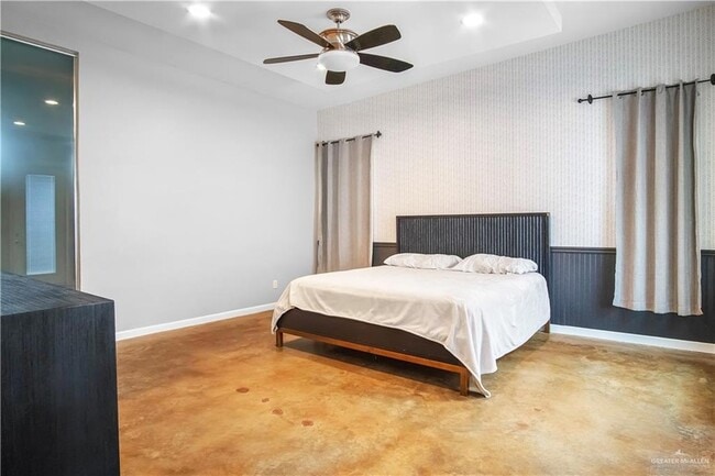 Building Photo - 1824 Harvard Ave