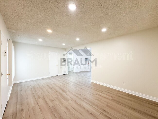 Building Photo - 19401 Haynes St