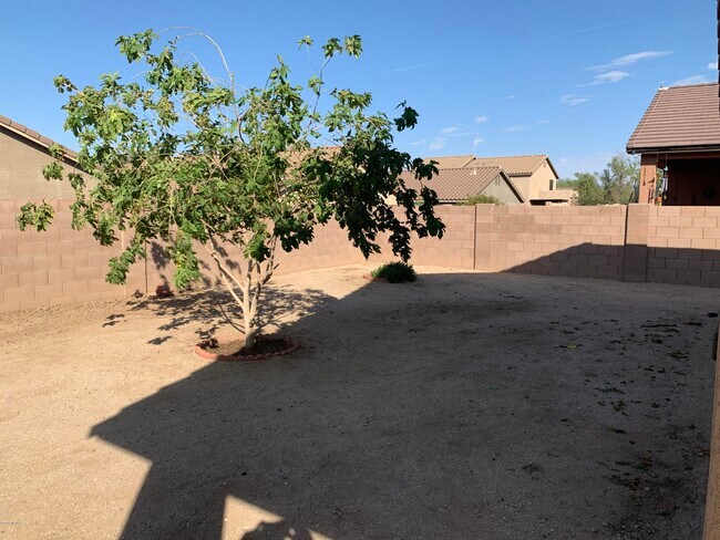 Building Photo - 14195 N Dart Point Way