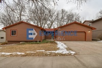 Building Photo - 3305 E 33rd St