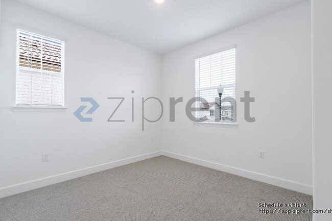 Building Photo - 1168 Caraballo Dr