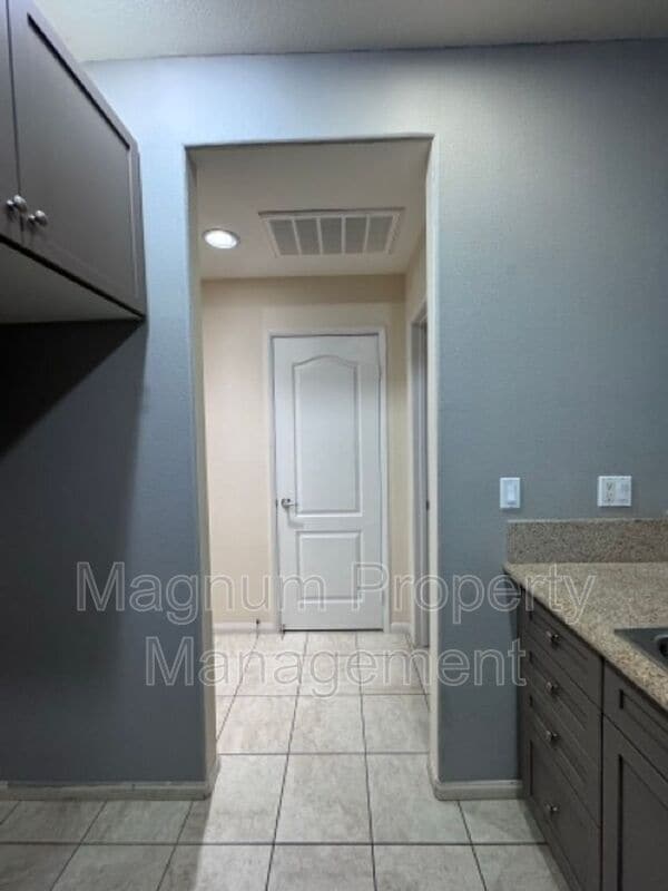 Building Photo - 30505 Canyon Hills Rd