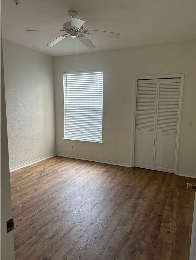 Building Photo - Gated 2 bedroom, 2 bath, Maitland Condo wi...