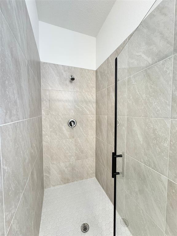 Building Photo - 442 Marion Oaks Course