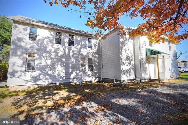 Building Photo - 2742 Old Erie Pike