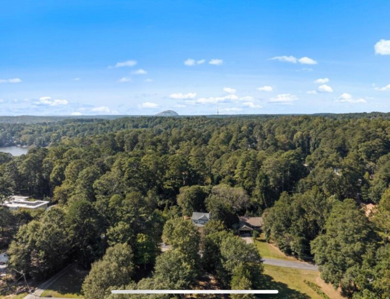 Building Photo - 4348 Bradley Dr SW