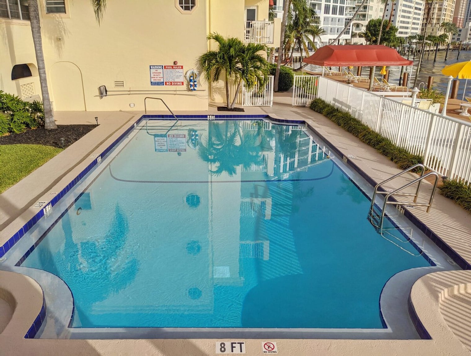 Building Photo - 2908 Bayshore Dr