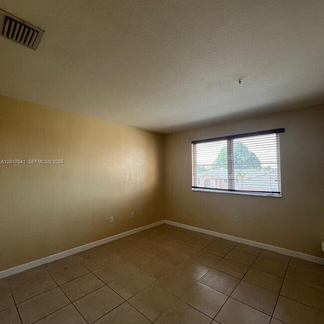 Building Photo - 7080 NW 177th St