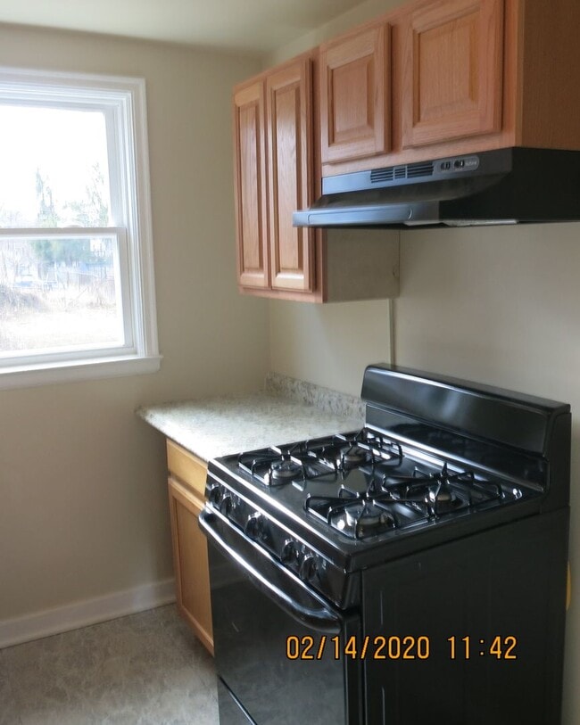 Building Photo - 1415 Calder St