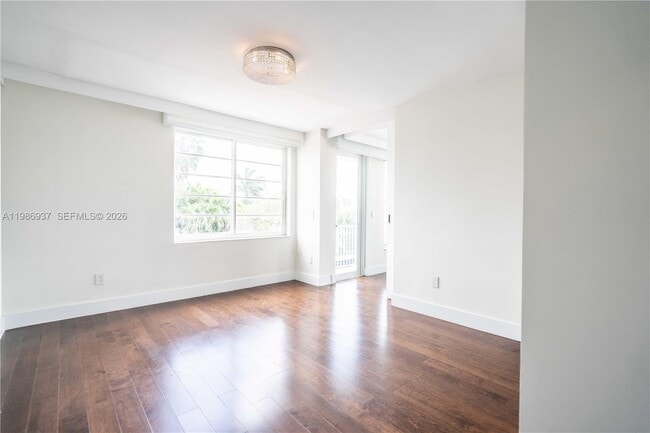 Building Photo - 1150 Euclid Ave