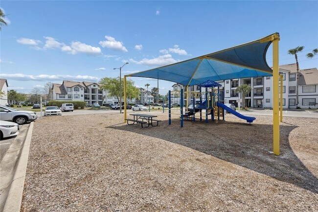 Building Photo - 2213 Grand Cayman Ct