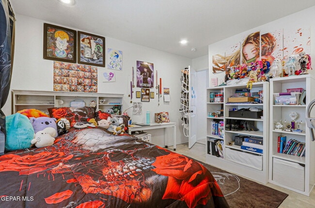 Building Photo - 12748 Tre Maximiliano Ave