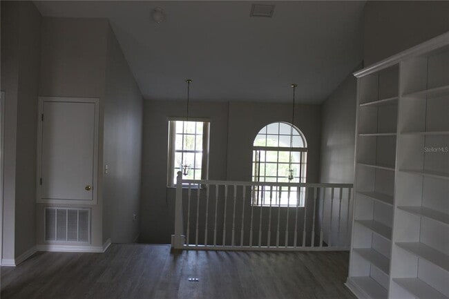 Building Photo - 11737 Carrollwood Cove Dr